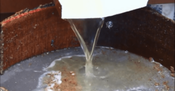 making-of-groundnut-oil-step8